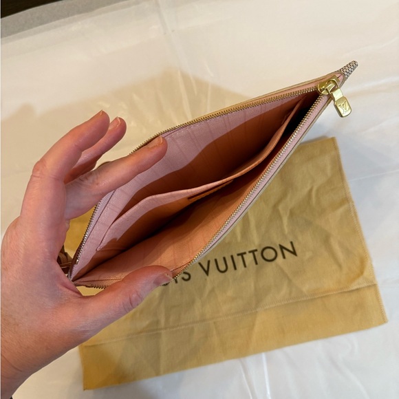 Louis Vuitton Damier Azur Wristlet - Picture 7 of 12